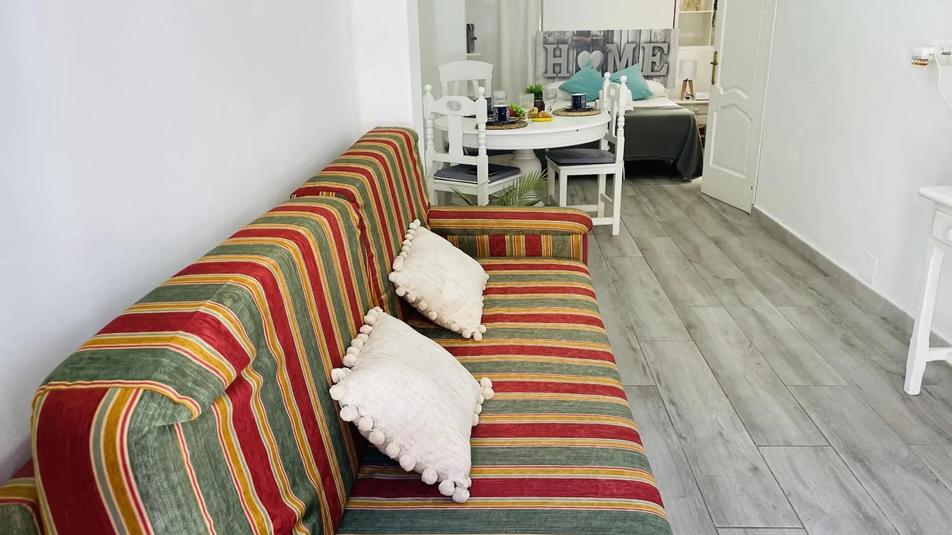 Apartment Estudio Playazo Jimena By At Home Costa Del Sol Nerja